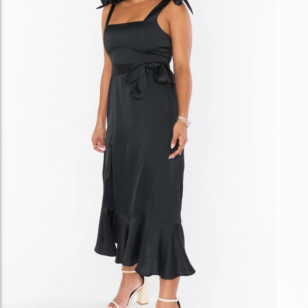 Show me your mumu size xl black midi dress